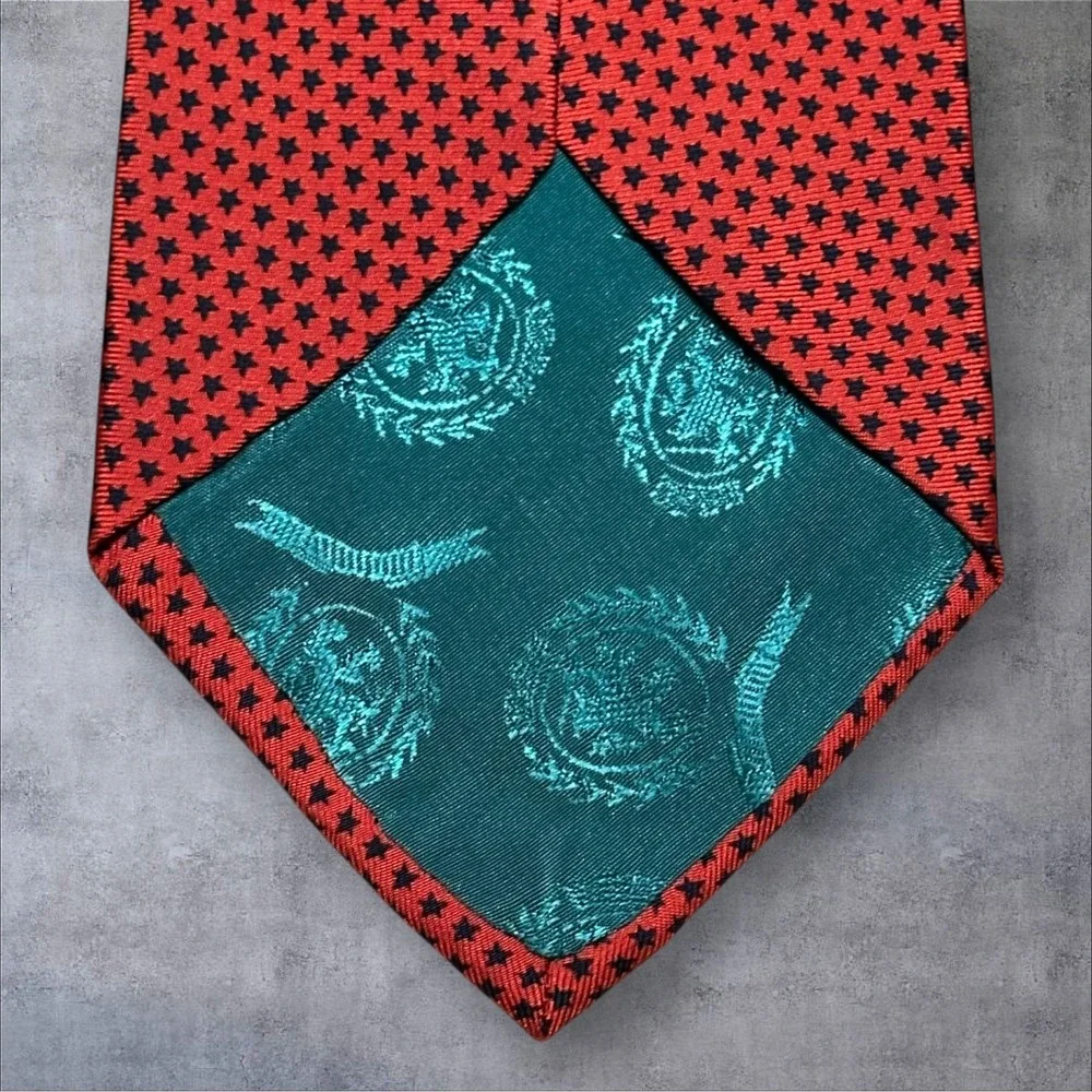 Tommy Hilfiger Silk Tie Red Navy Star Pattern USA Made Wide Necktie‎